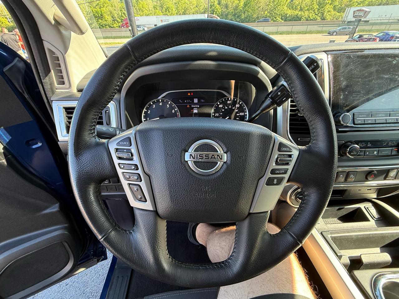 Nissan Titan 4x4 Crew Cab SV 2021