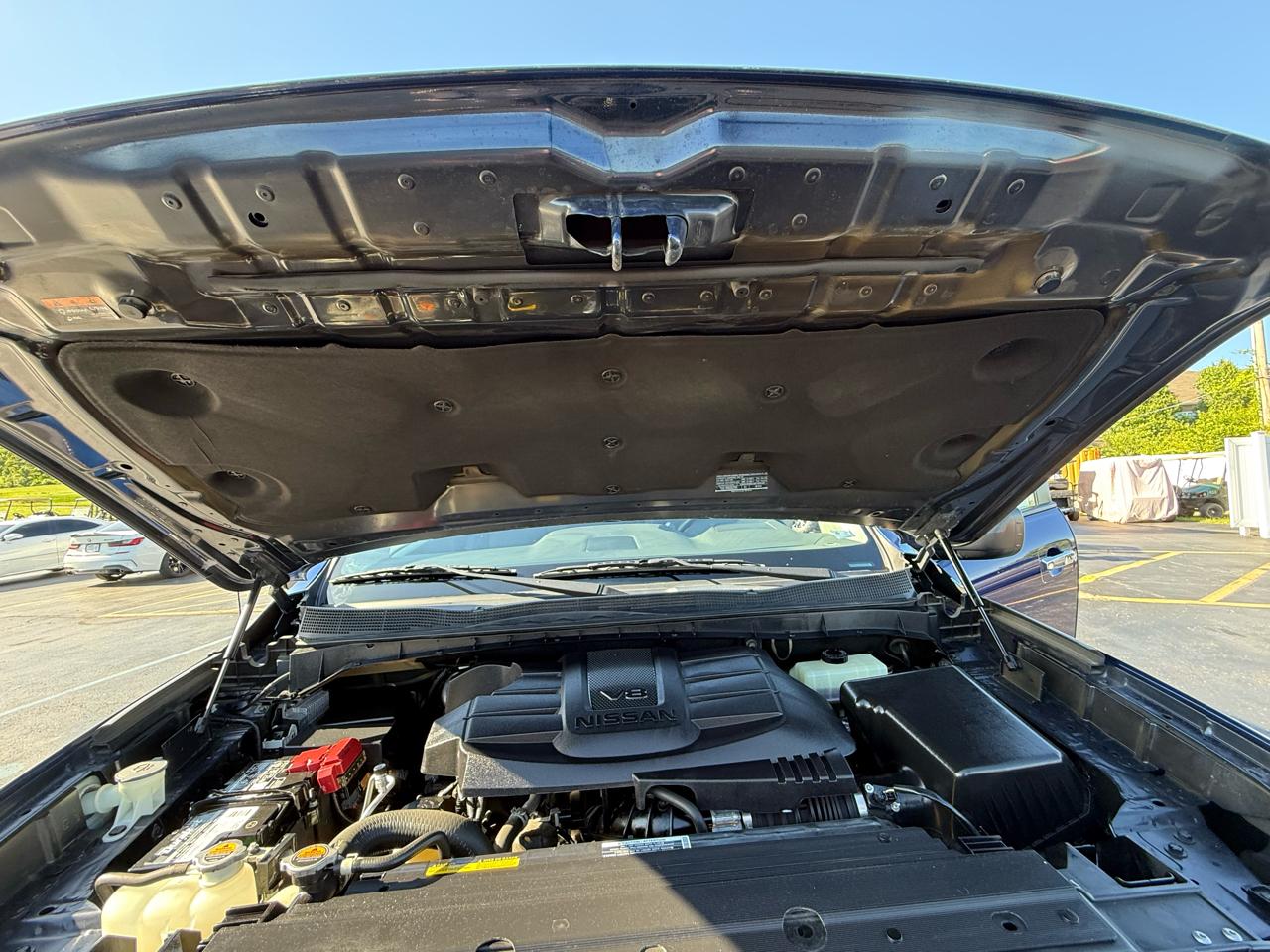 Nissan Titan 4x4 Crew Cab SV 2021