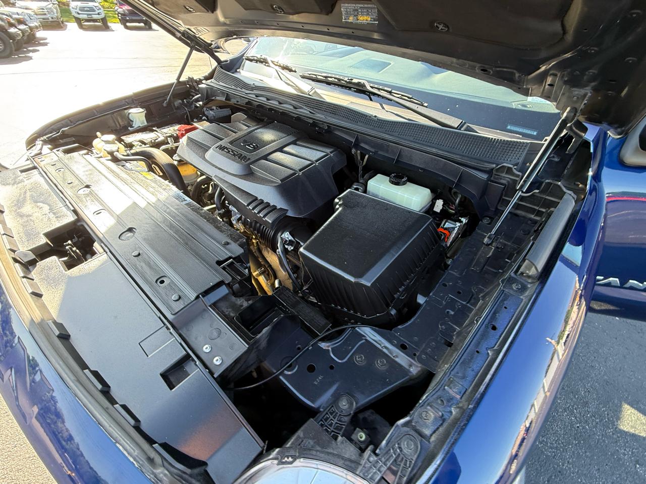 Nissan Titan 4x4 Crew Cab SV 2021