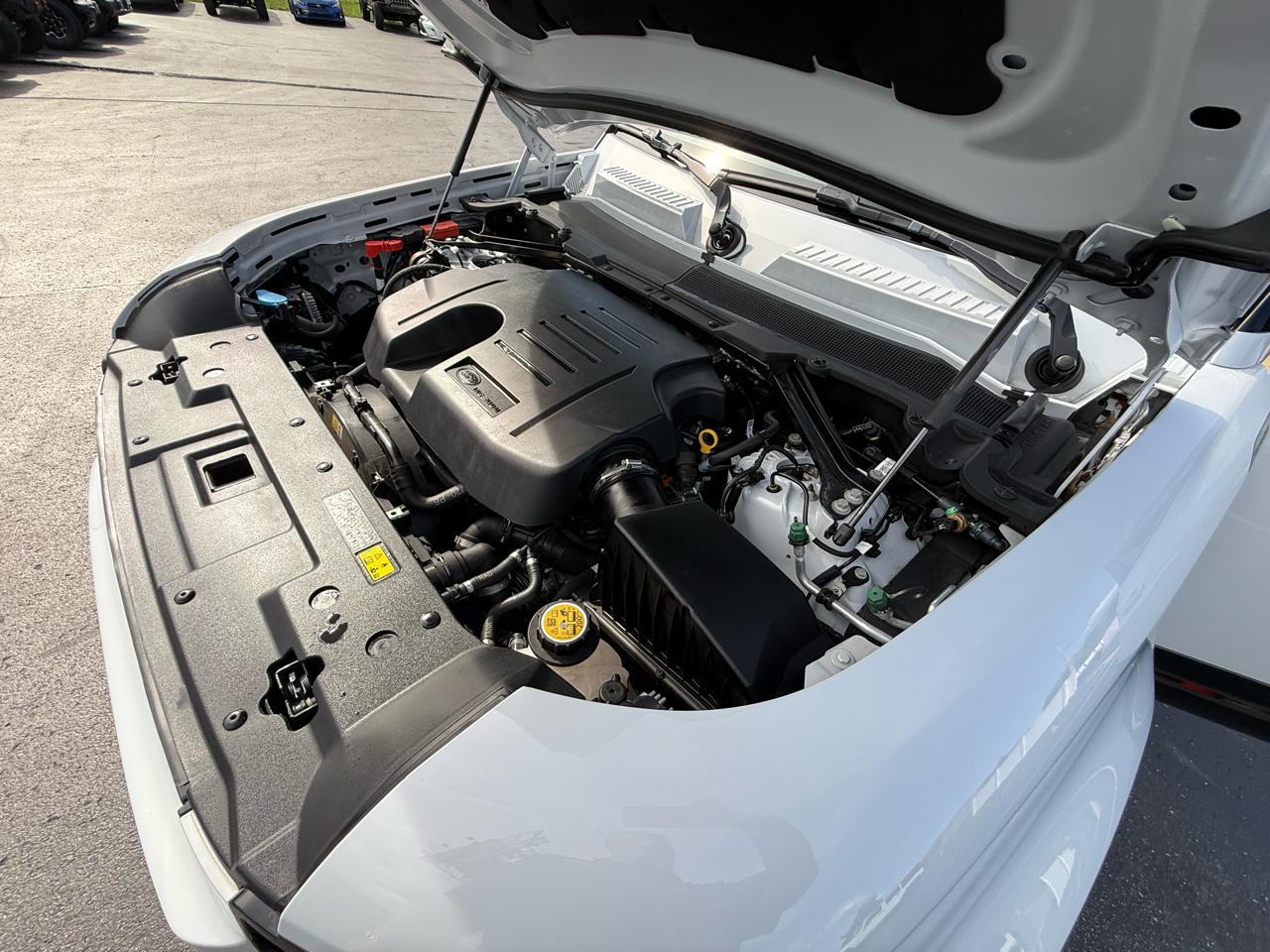 Land Rover Defender 110 X-Dynamic SE AWD 2023