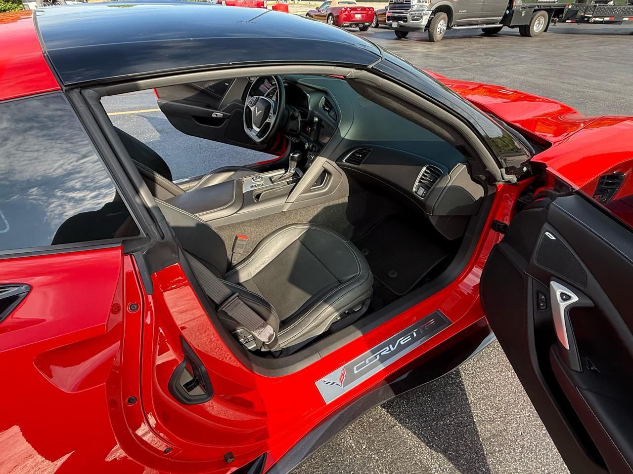 Chevrolet Corvette 2dr Z06 Cpe w/3LZ 2015