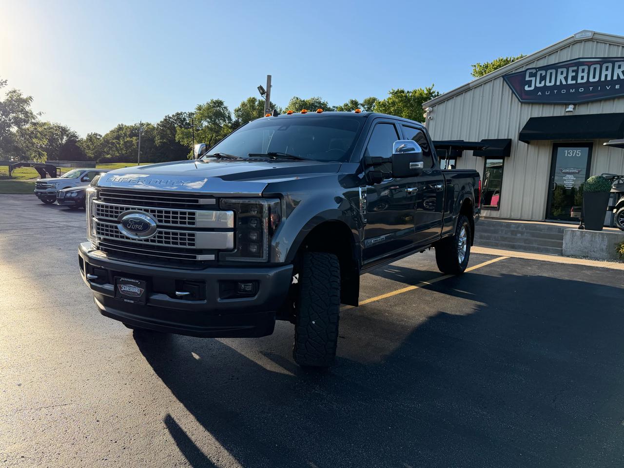 Ford Super Duty F-250 SRW 4WD Crew Cab 156" Platinum 2019