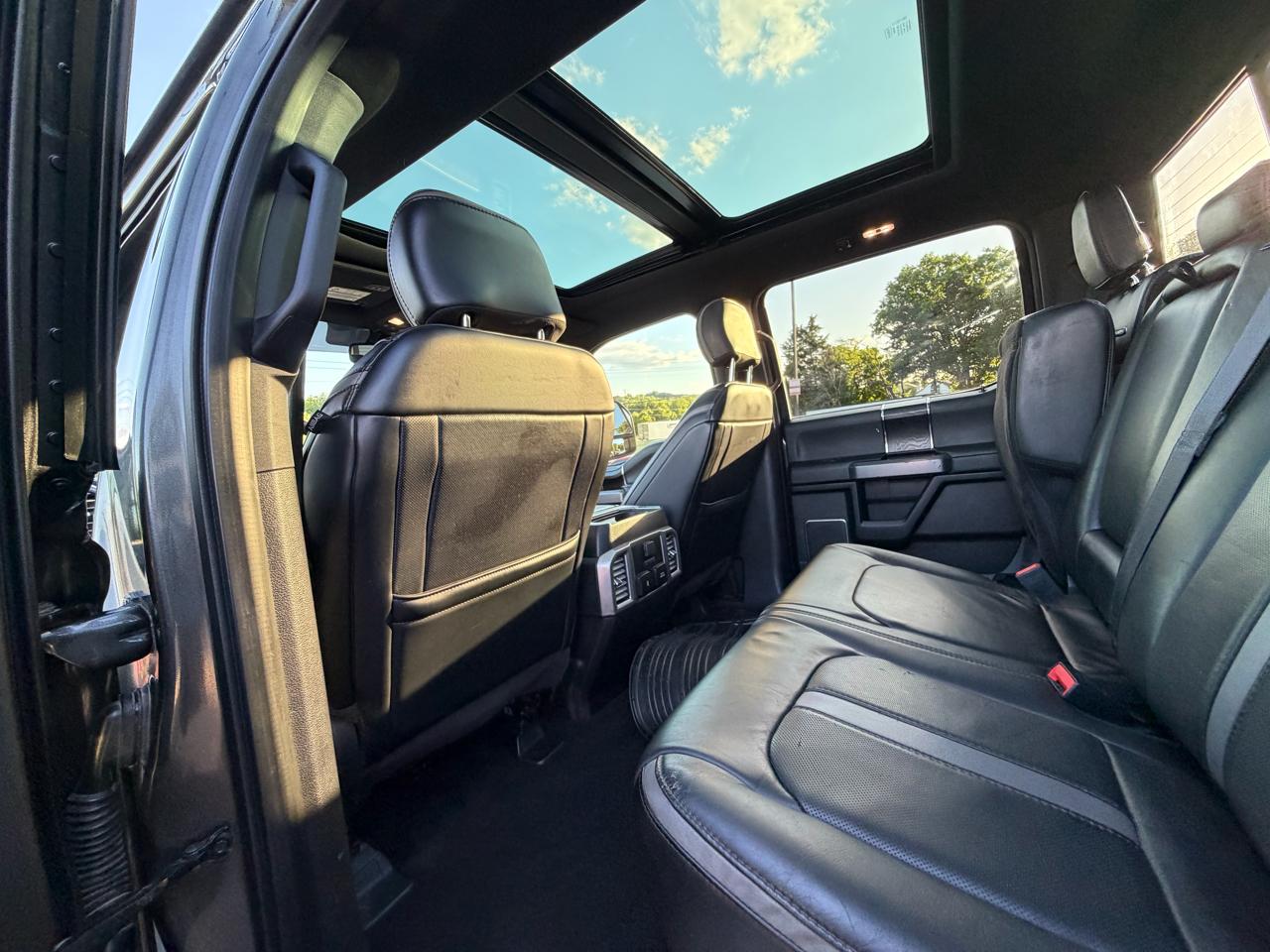Ford Super Duty F-250 SRW 4WD Crew Cab 156" Platinum 2019