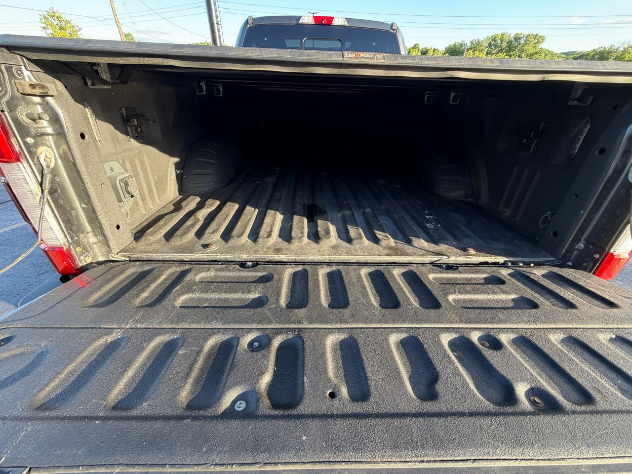 Ford Super Duty F-250 SRW 4WD Crew Cab 156" Platinum 2019