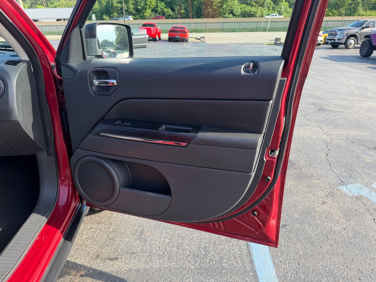 Jeep Patriot 4WD 4dr Limited 2012