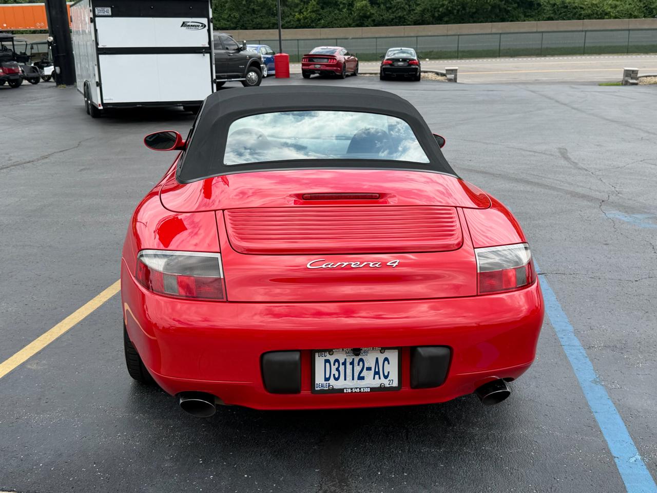 Porsche 911 Carrera 2dr Carrera 4 Cabriolet Tiptronic 2001