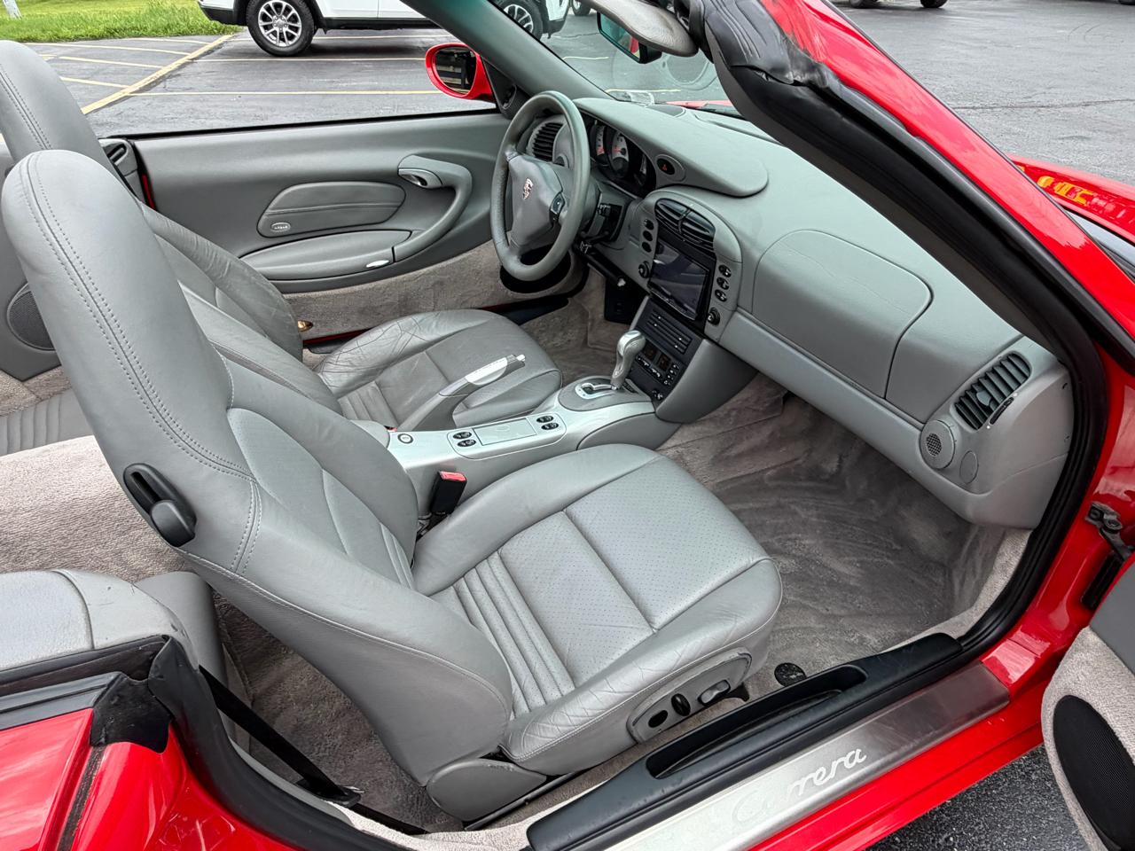 Porsche 911 Carrera 2dr Carrera 4 Cabriolet Tiptronic 2001