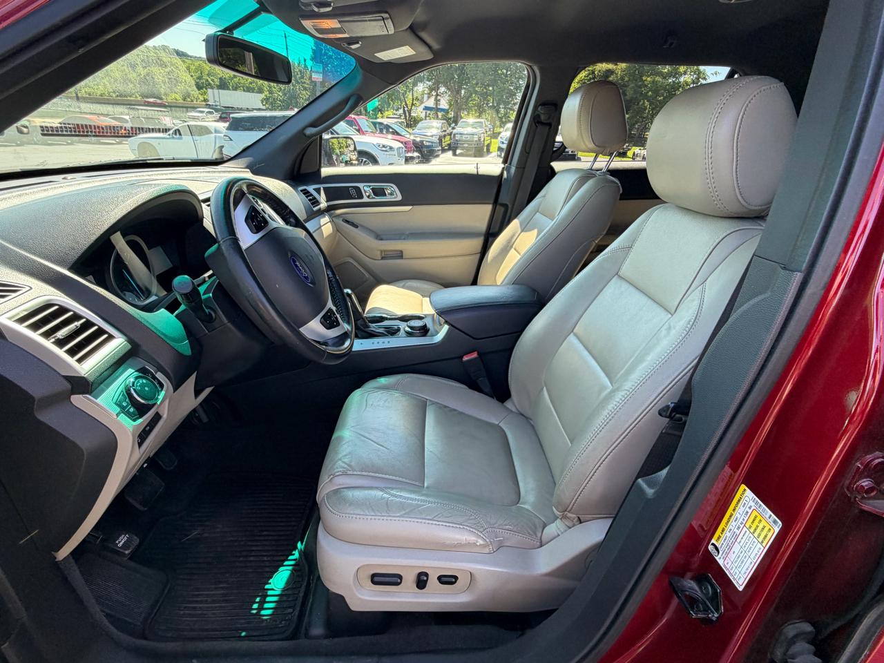 Ford Explorer 4WD 4dr XLT 2014