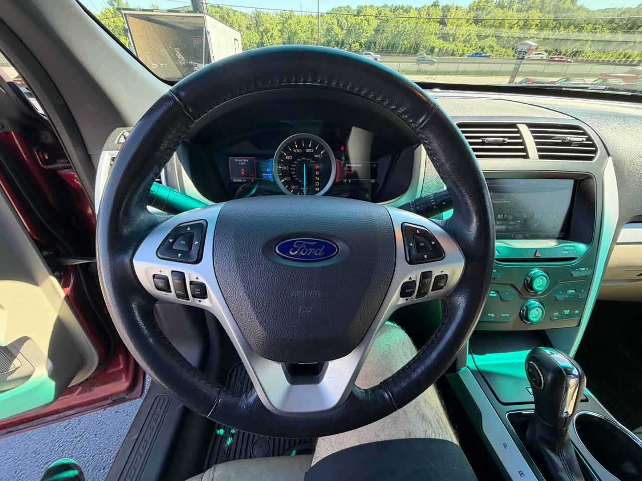 Ford Explorer 4WD 4dr XLT 2014