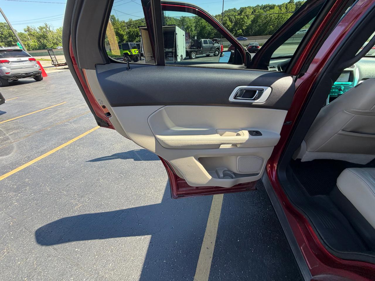 Ford Explorer 4WD 4dr XLT 2014