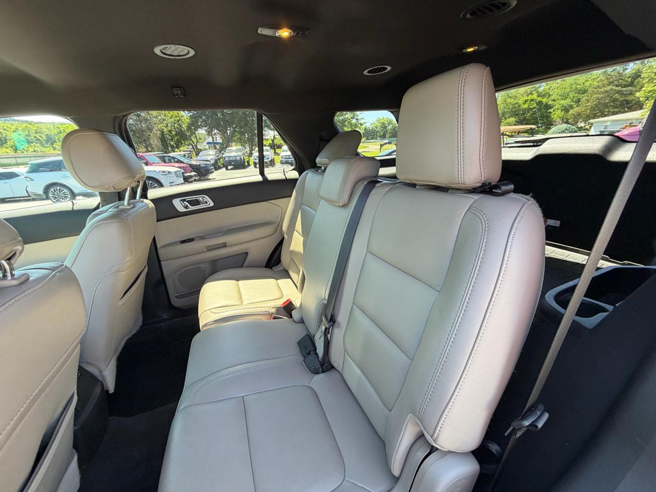 Ford Explorer 4WD 4dr XLT 2014