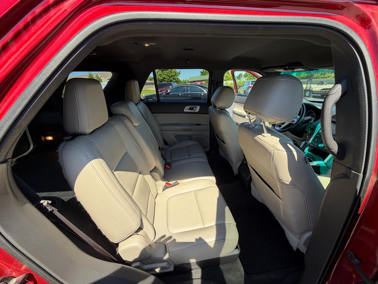Ford Explorer 4WD 4dr XLT 2014