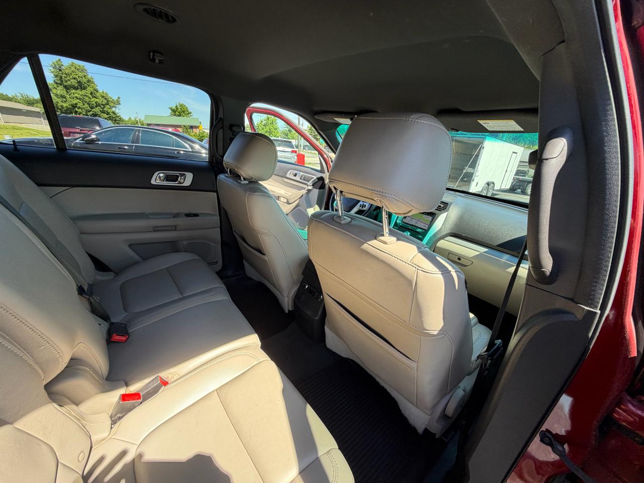 Ford Explorer 4WD 4dr XLT 2014