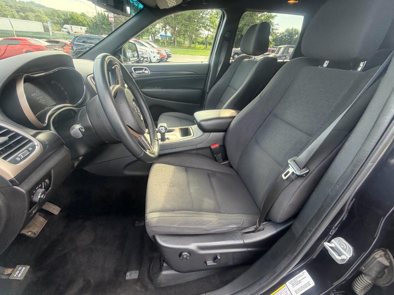 Jeep Grand Cherokee 4WD 4dr Laredo 2014