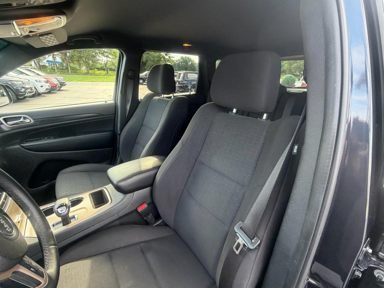 Jeep Grand Cherokee 4WD 4dr Laredo 2014