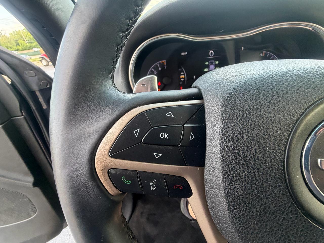 Jeep Grand Cherokee 4WD 4dr Laredo 2014