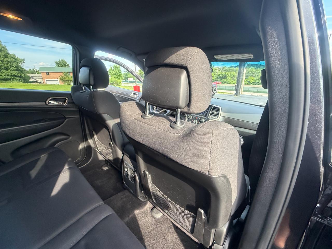 Jeep Grand Cherokee 4WD 4dr Laredo 2014