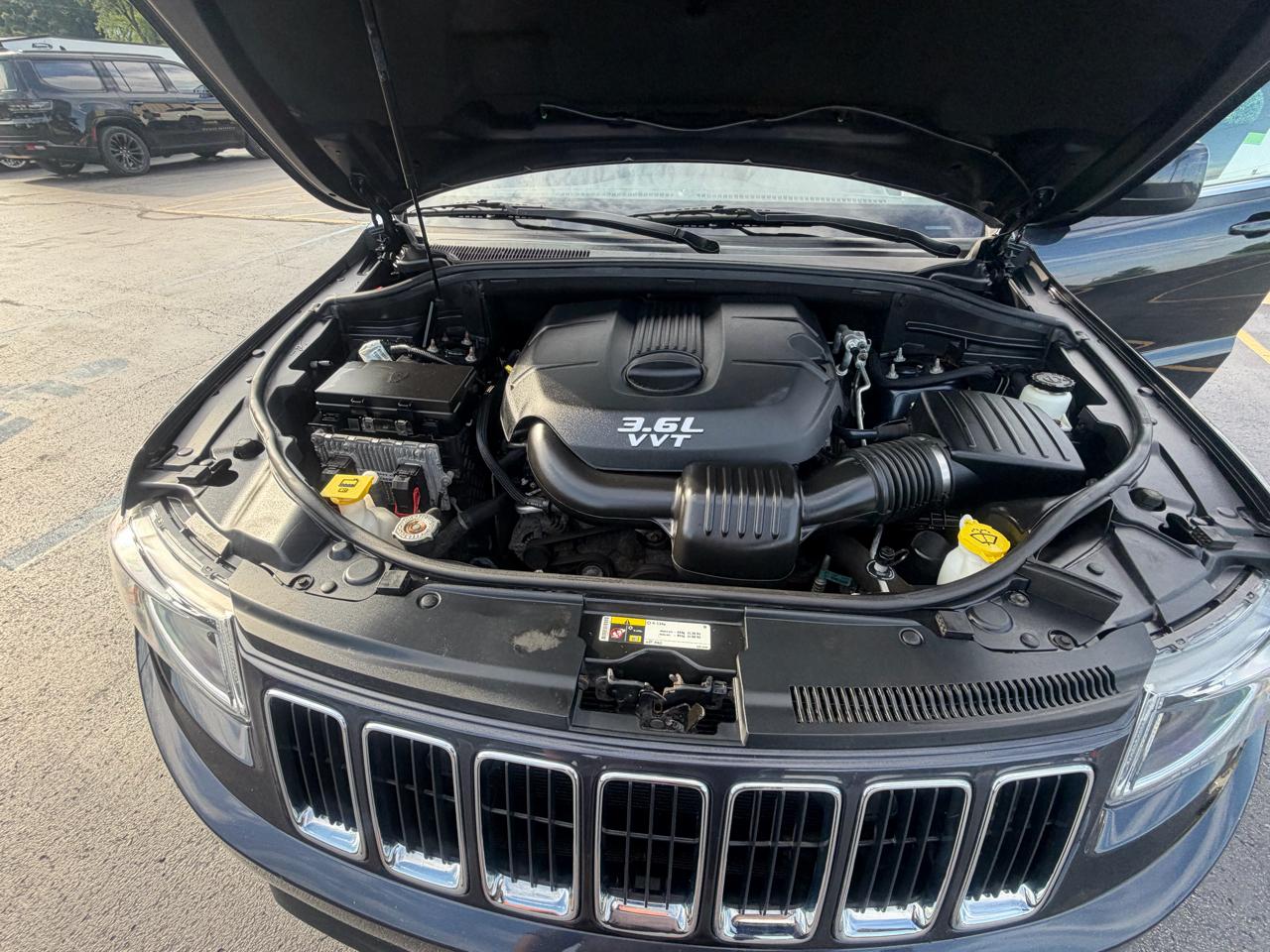 Jeep Grand Cherokee 4WD 4dr Laredo 2014