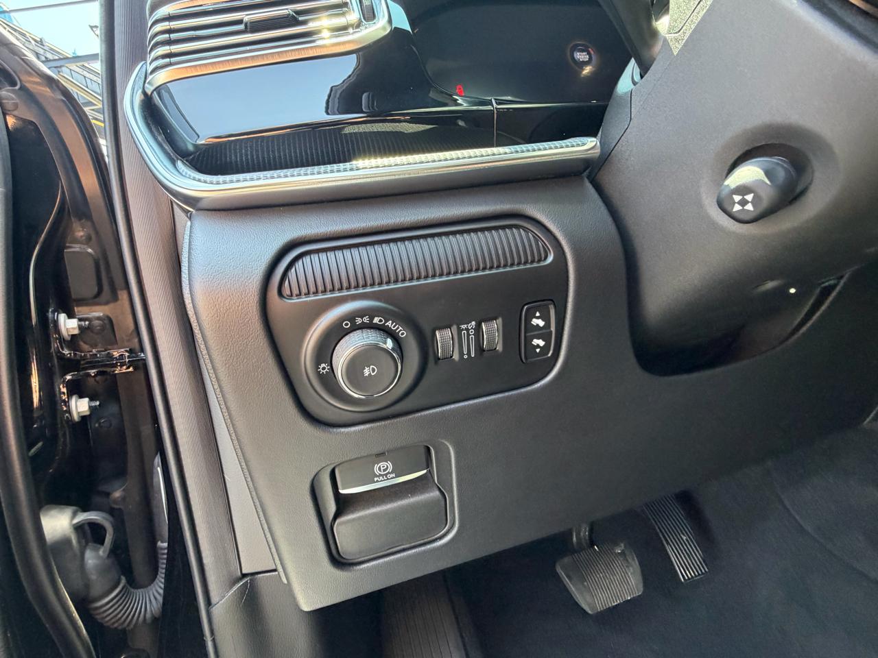 Jeep Grand Wagoneer Series II Obsidian 4x4 2022