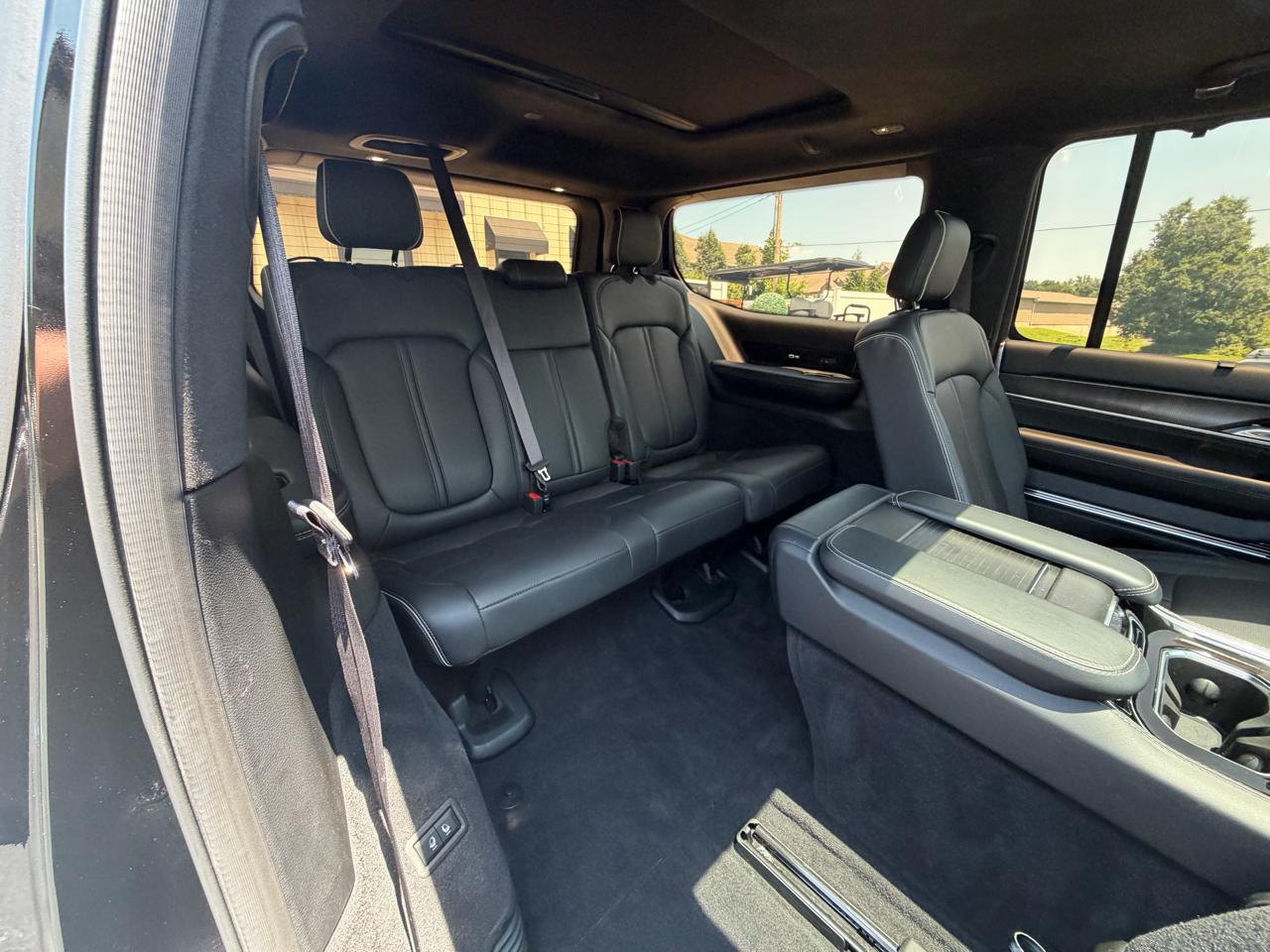 Jeep Grand Wagoneer Series II Obsidian 4x4 2022