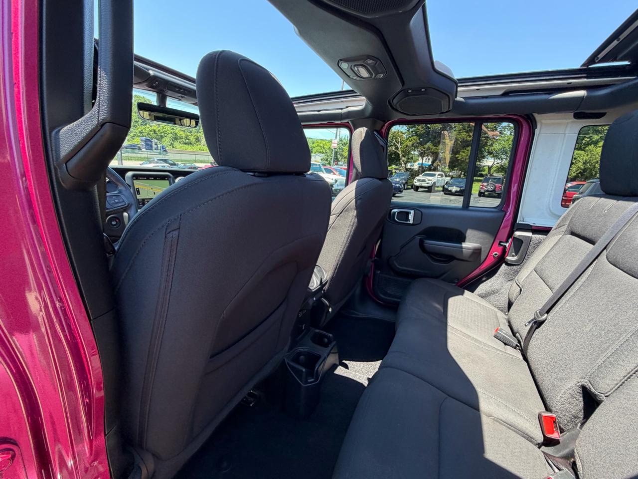 Jeep Wrangler Unlimited Willys 4x4 2021
