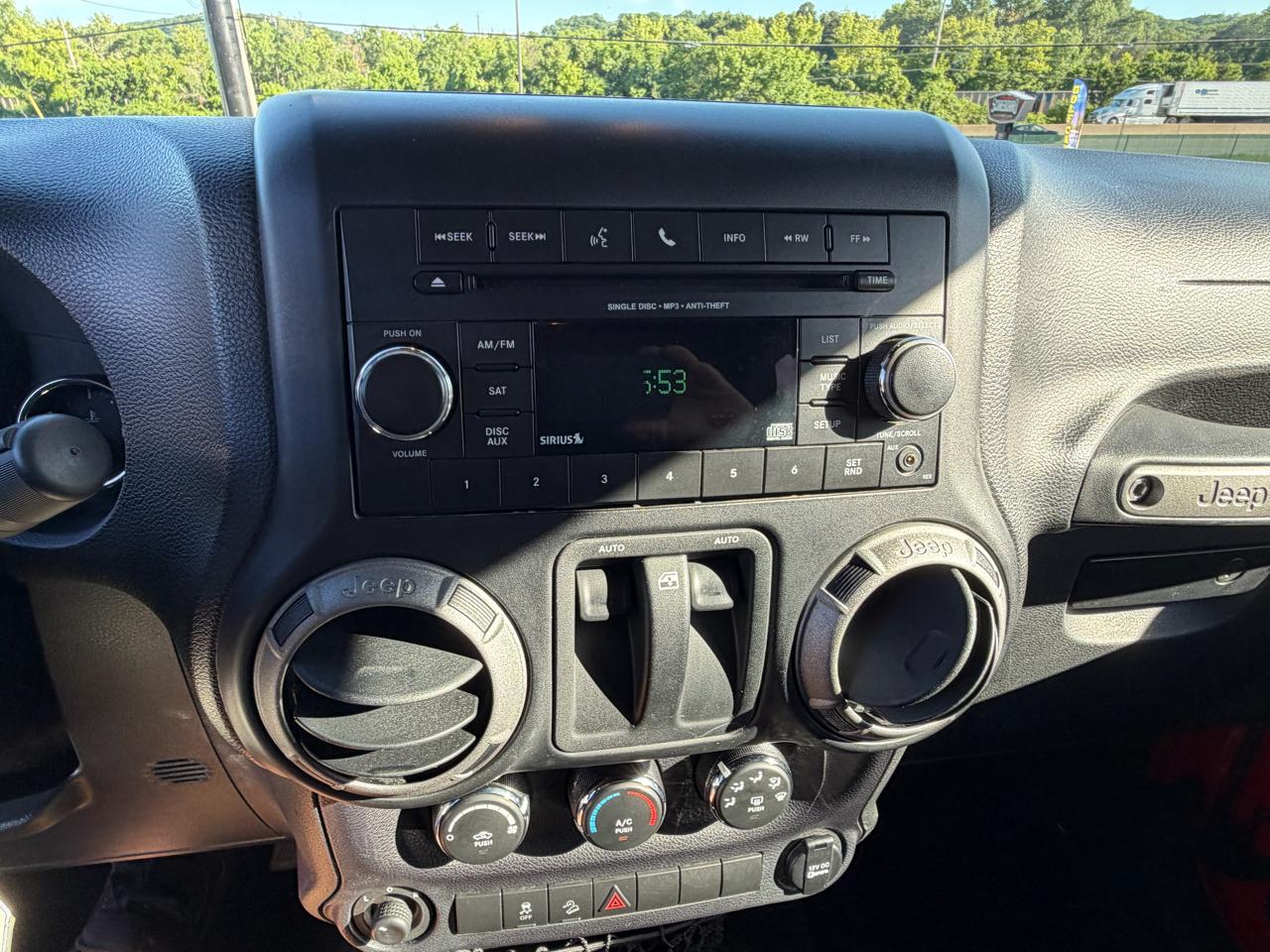 Jeep Wrangler 4WD 2dr Sport 2014