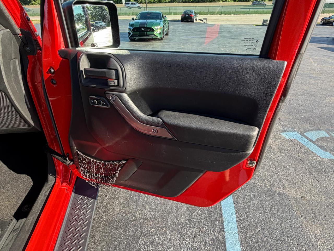 Jeep Wrangler 4WD 2dr Sport 2014
