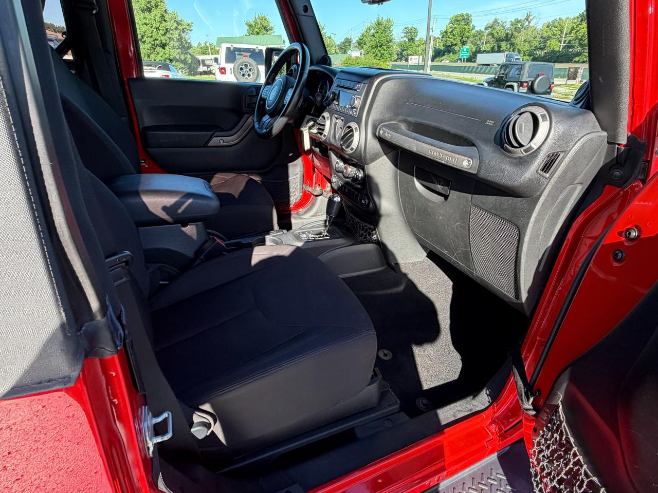 Jeep Wrangler 4WD 2dr Sport 2014