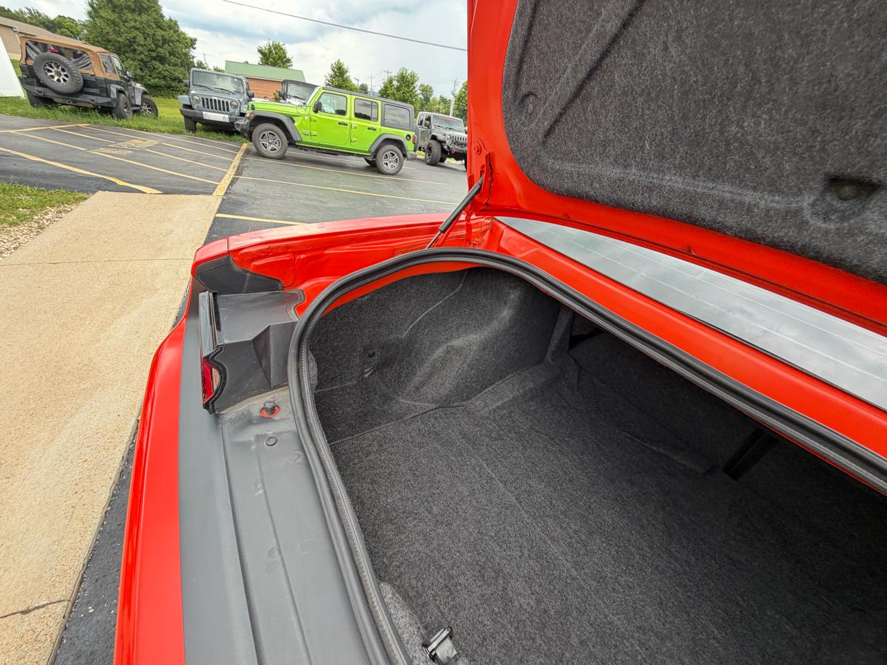 Dodge Challenger R/T Scat Pack RWD 2021