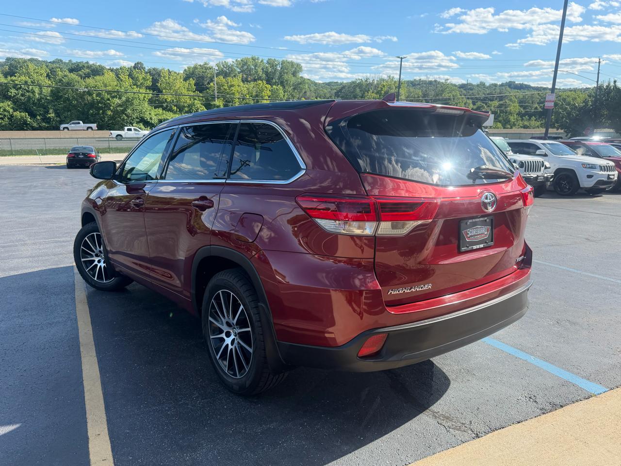 Toyota Highlander SE V6 AWD (Natl) 2018