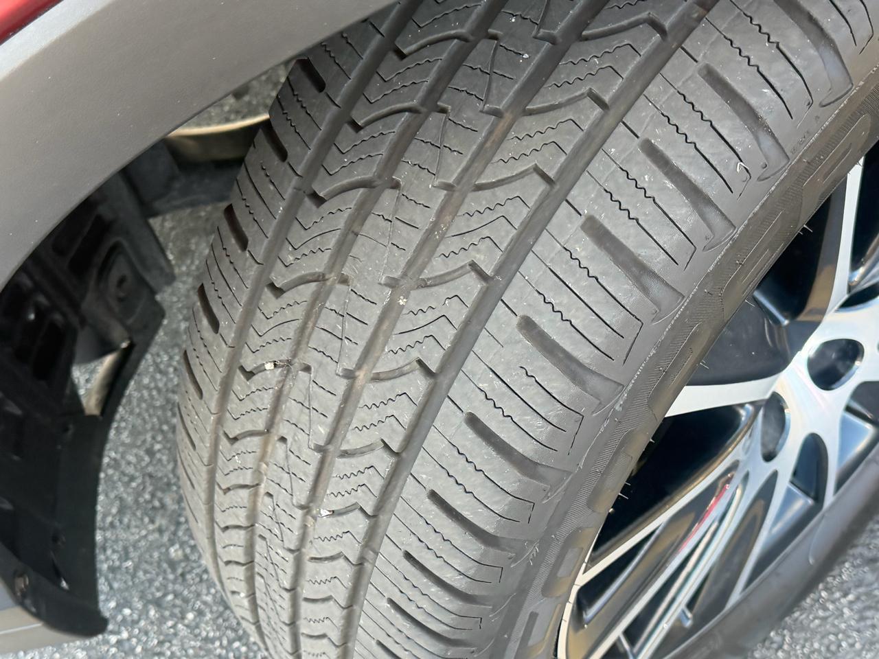 Toyota Highlander SE V6 AWD (Natl) 2018