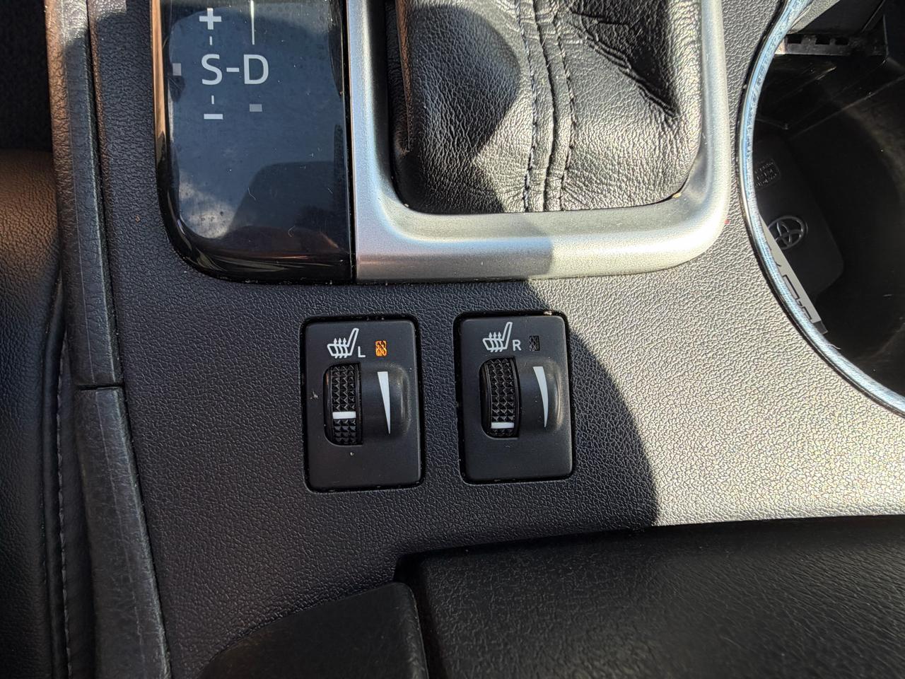 Toyota Highlander SE V6 AWD (Natl) 2018