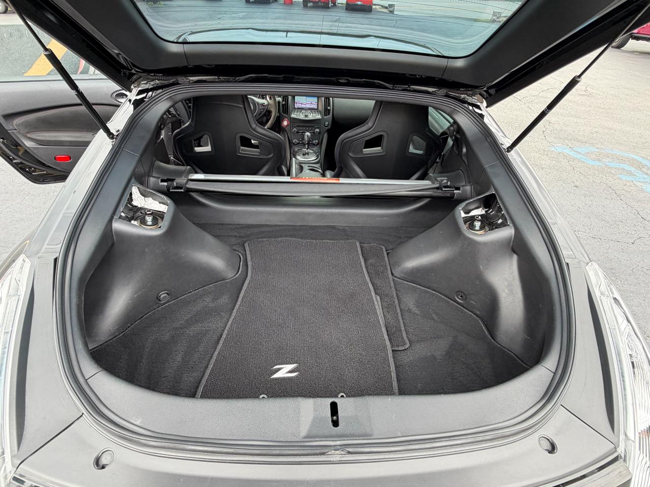 Nissan 370Z Coupe NISMO Auto 2020