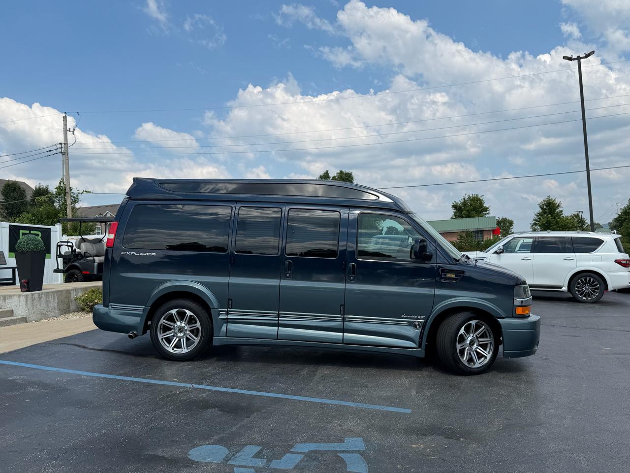 Chevrolet Express Cargo Van  2017