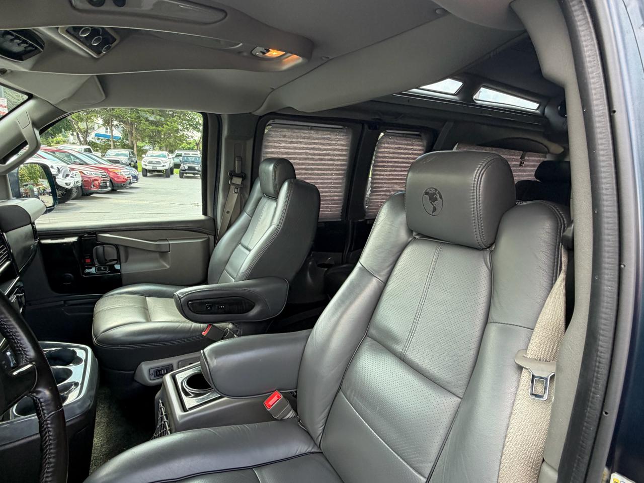 Chevrolet Express Cargo Van  2017