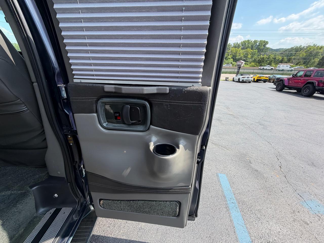 Chevrolet Express Cargo Van  2017