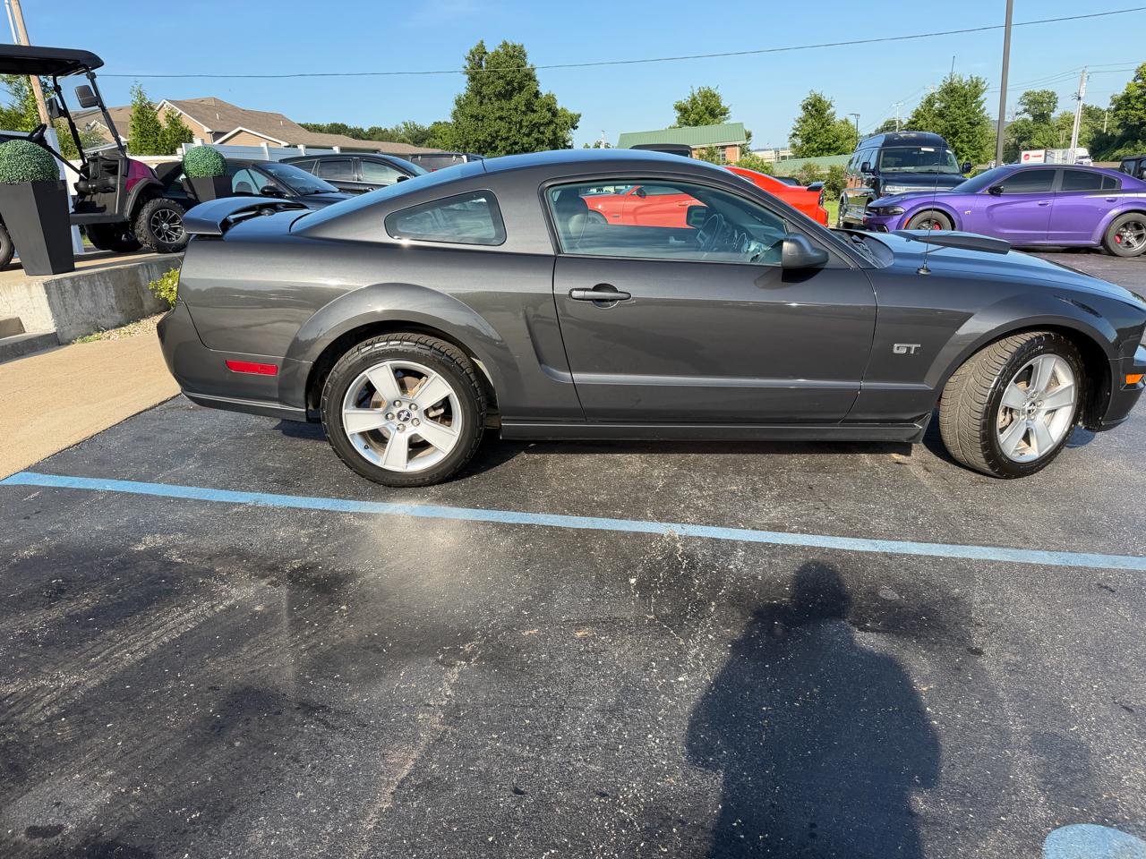 Ford Mustang 2dr Cpe GT Deluxe 2007