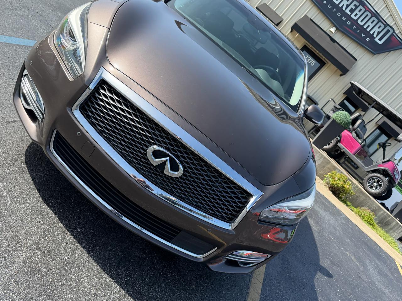 Infiniti Q70 4dr Sdn V6 AWD 2015