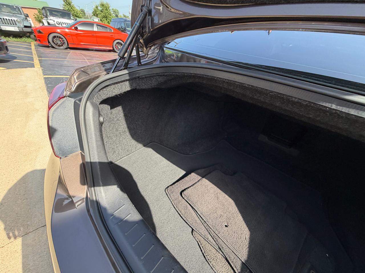 Infiniti Q70 4dr Sdn V6 AWD 2015