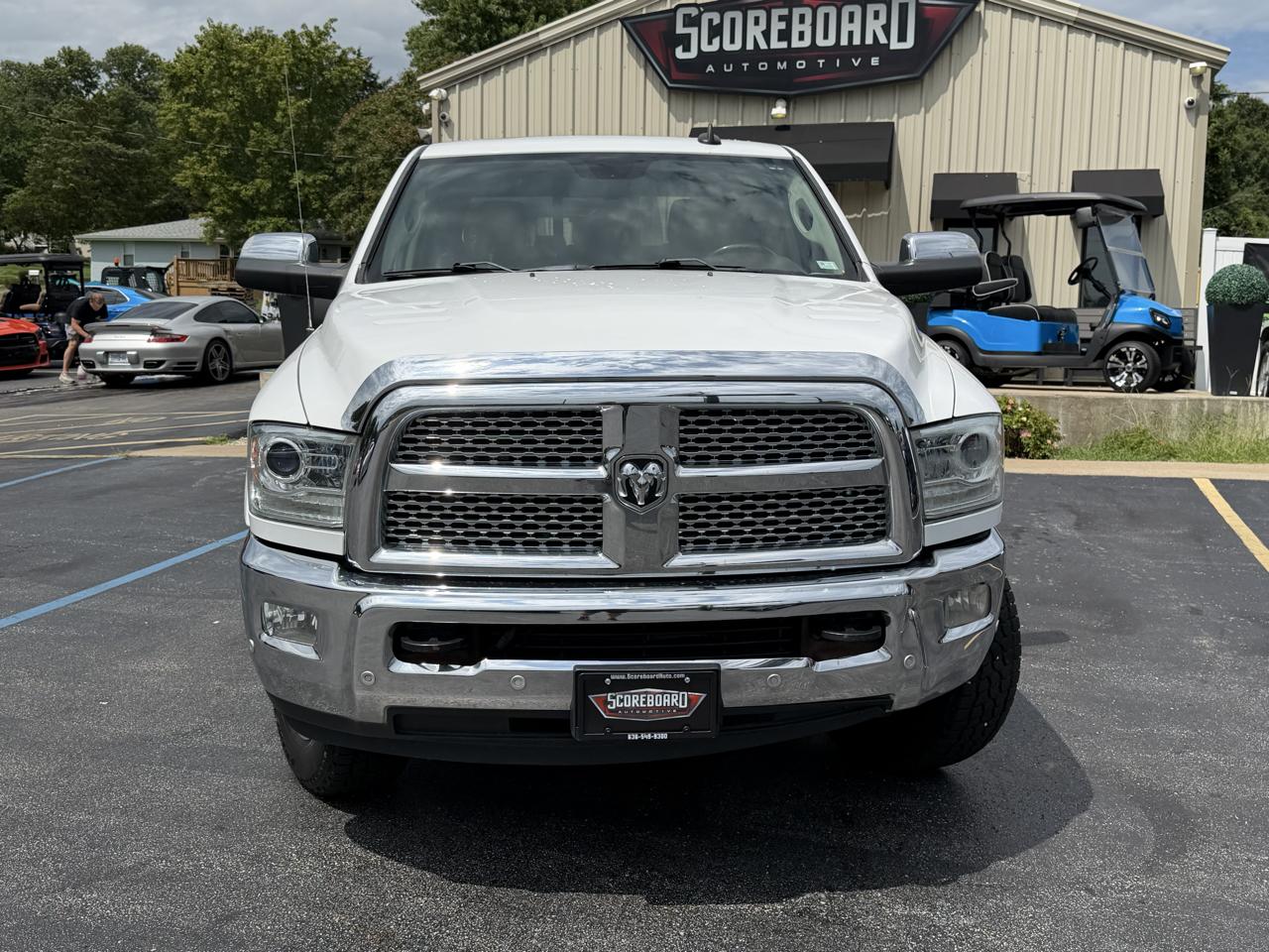 RAM 2500 Laramie 4x4 Mega Cab 6'4" Box 2018