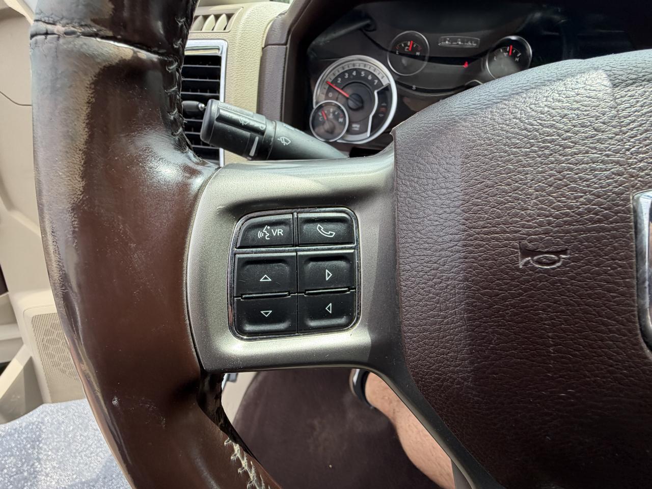 RAM 2500 Laramie 4x4 Mega Cab 6'4" Box 2018