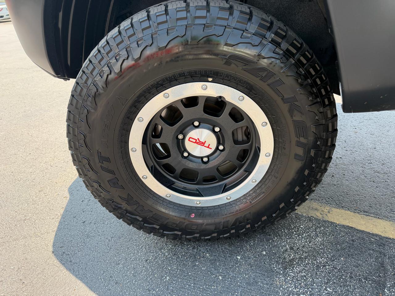 Toyota Tacoma  2014