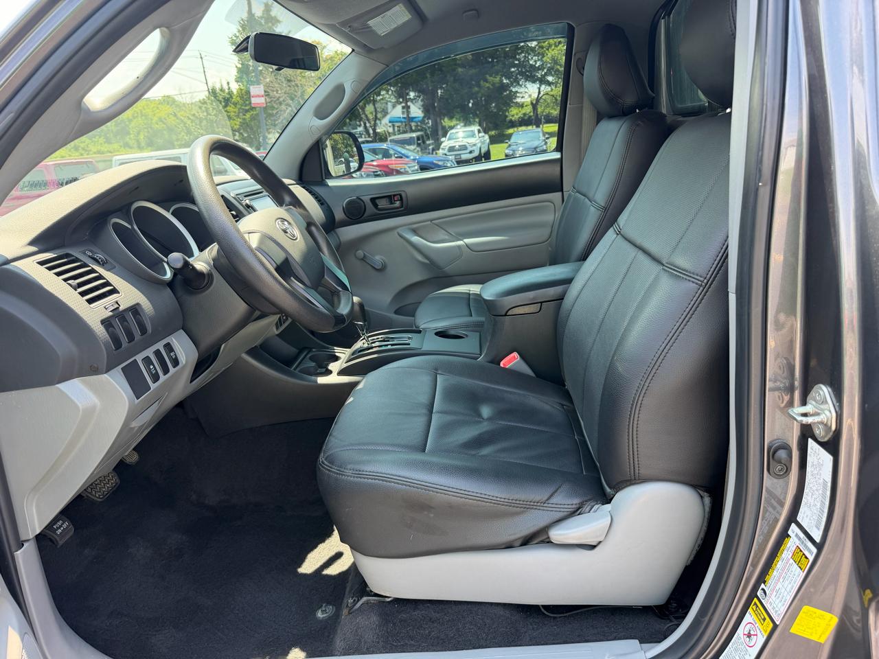Toyota Tacoma  2014