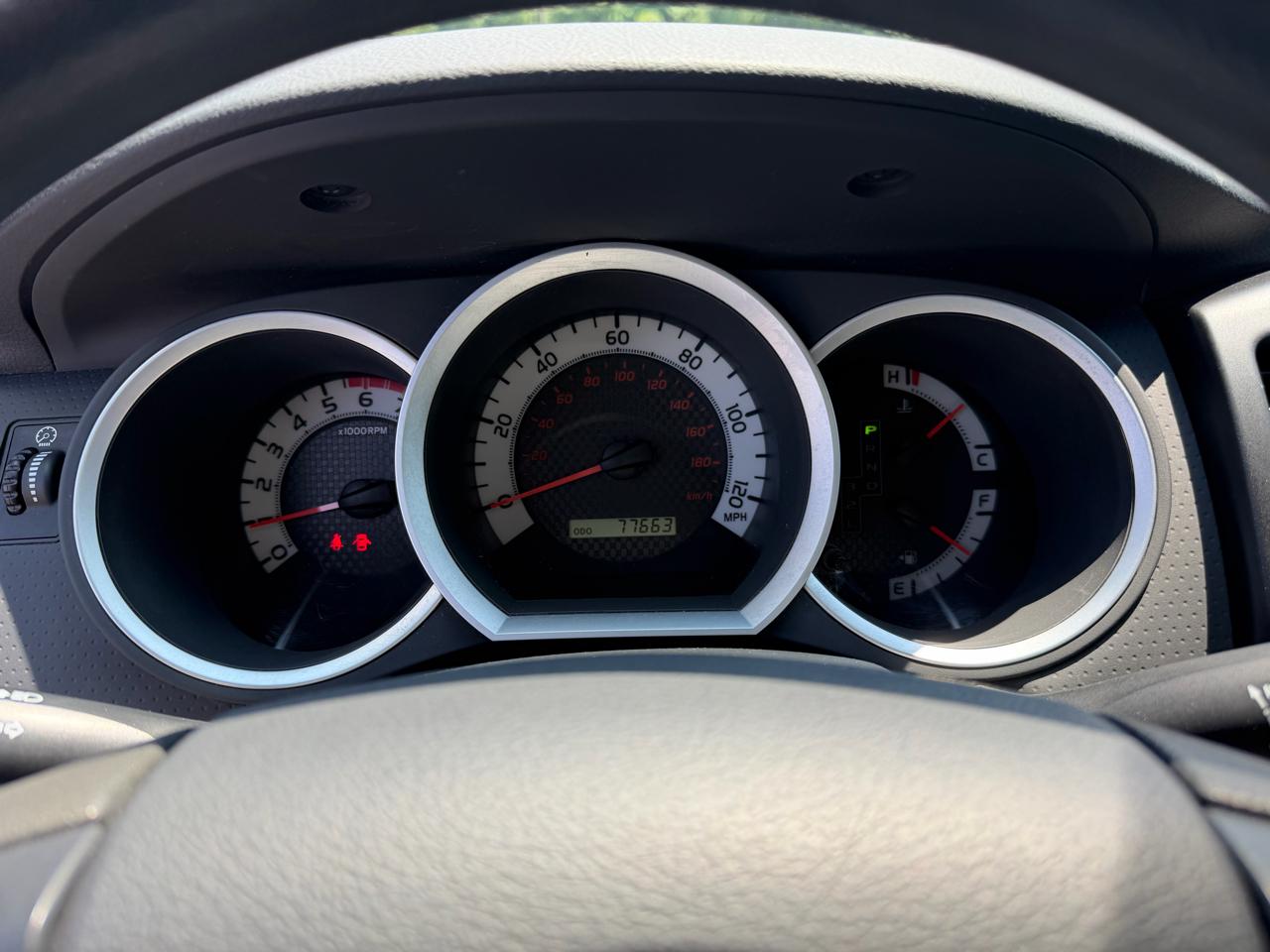 Toyota Tacoma  2014