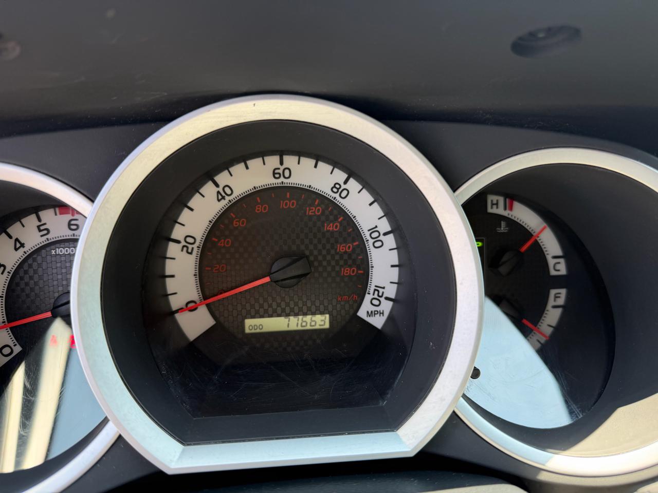 Toyota Tacoma  2014
