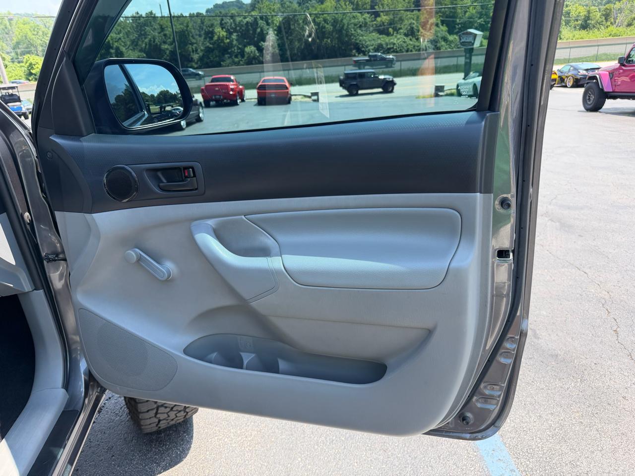 Toyota Tacoma  2014