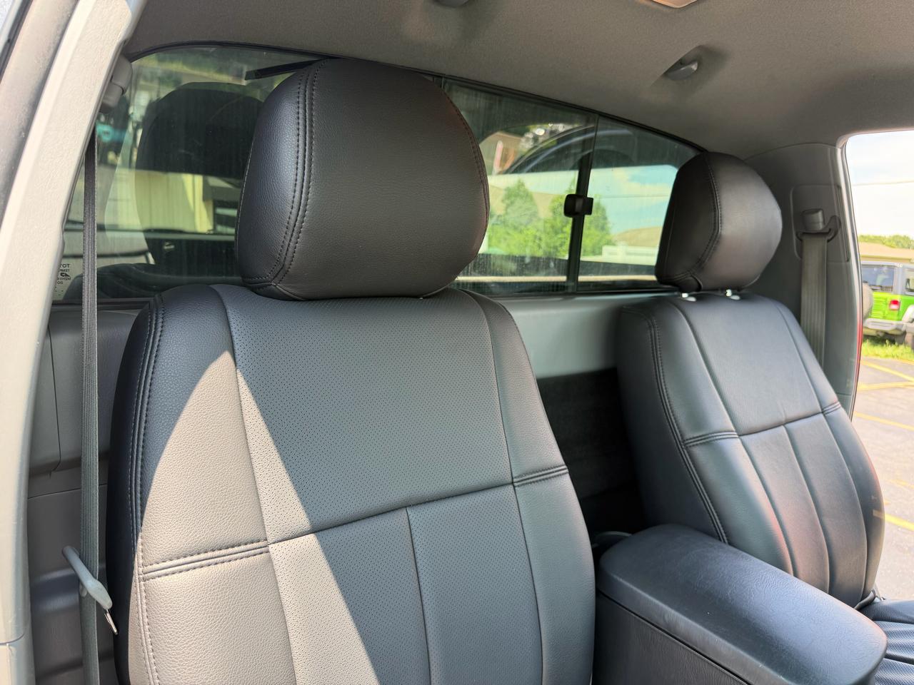 Toyota Tacoma  2014