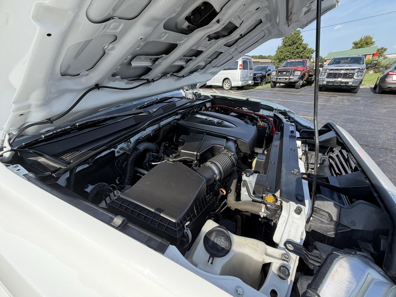 Toyota Tacoma SR5 Double Cab 5' Bed V6 4x4 AT (Natl) 2017