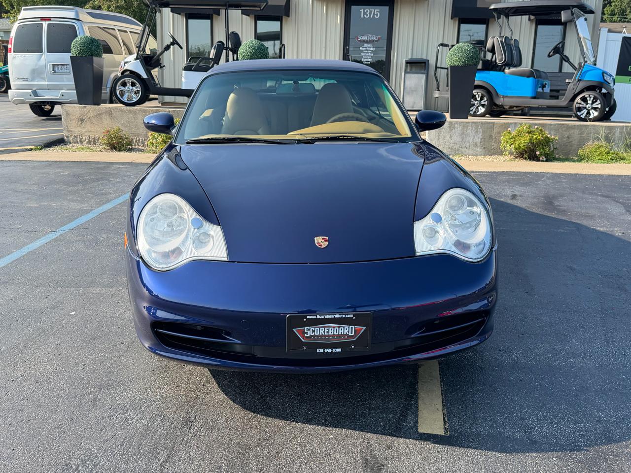 Porsche 911 Carrera 2dr Carrera Cabriolet 6-Spd Manual 2002