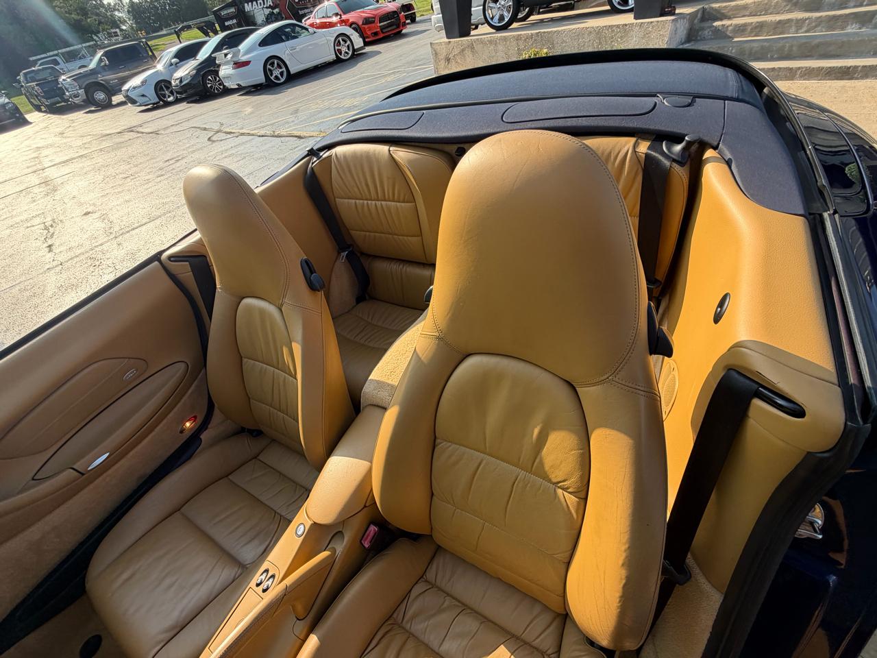 Porsche 911 Carrera 2dr Carrera Cabriolet 6-Spd Manual 2002